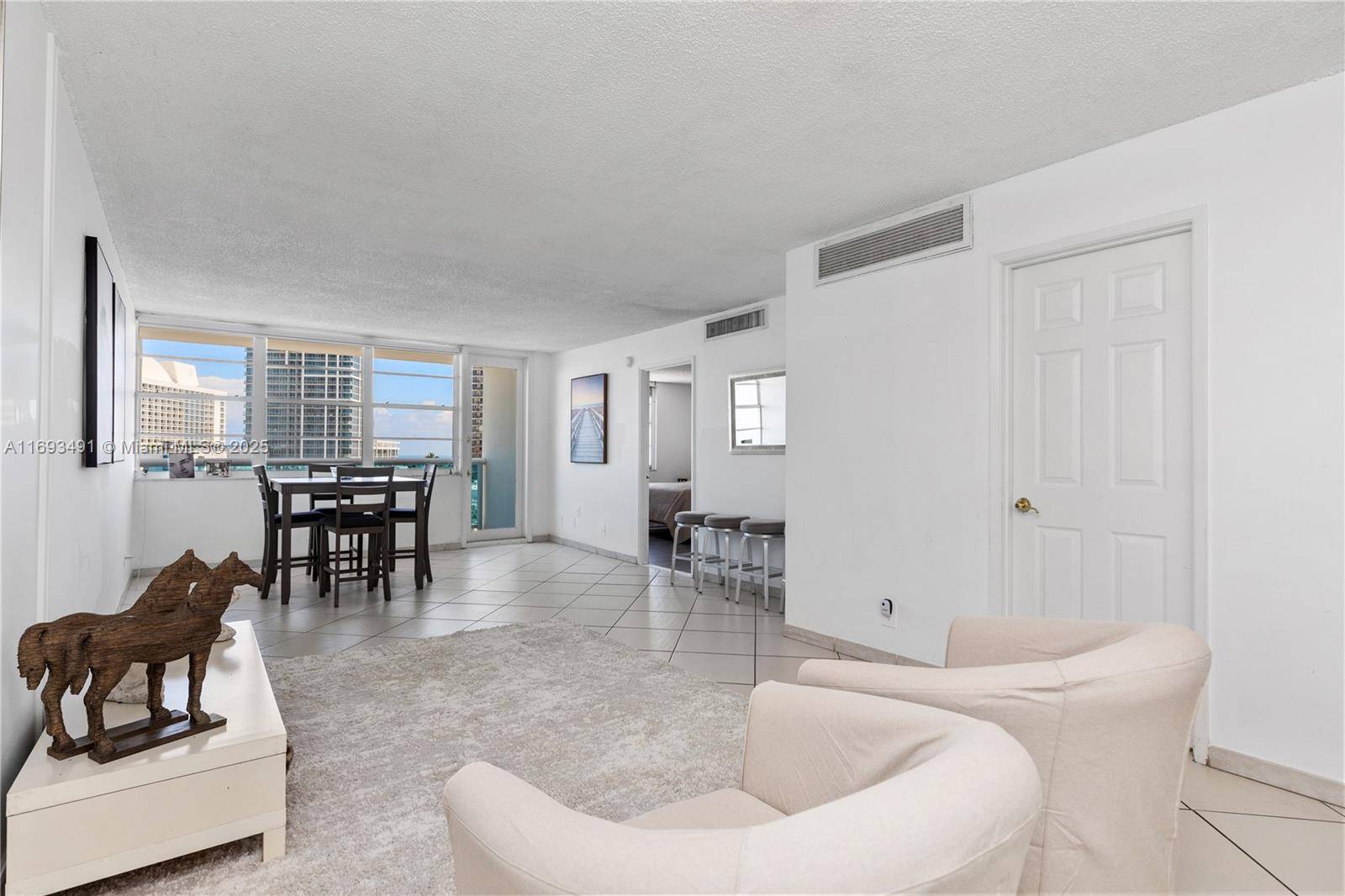 Miami Beach, FL 33141,6770 Indian Creek Dr #7A