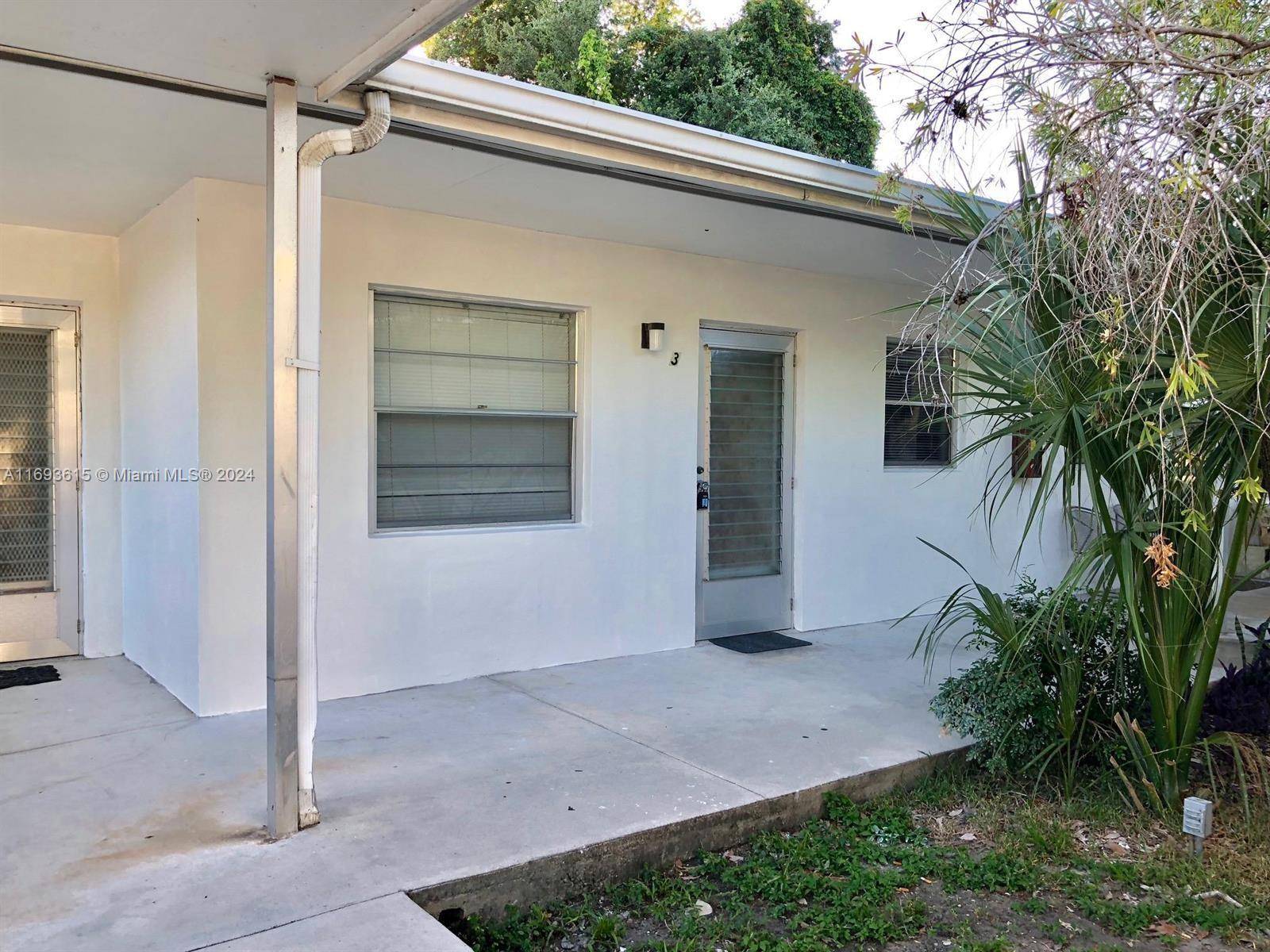 Lake Worth, FL 33460,1746 N 3rd Ave N #3