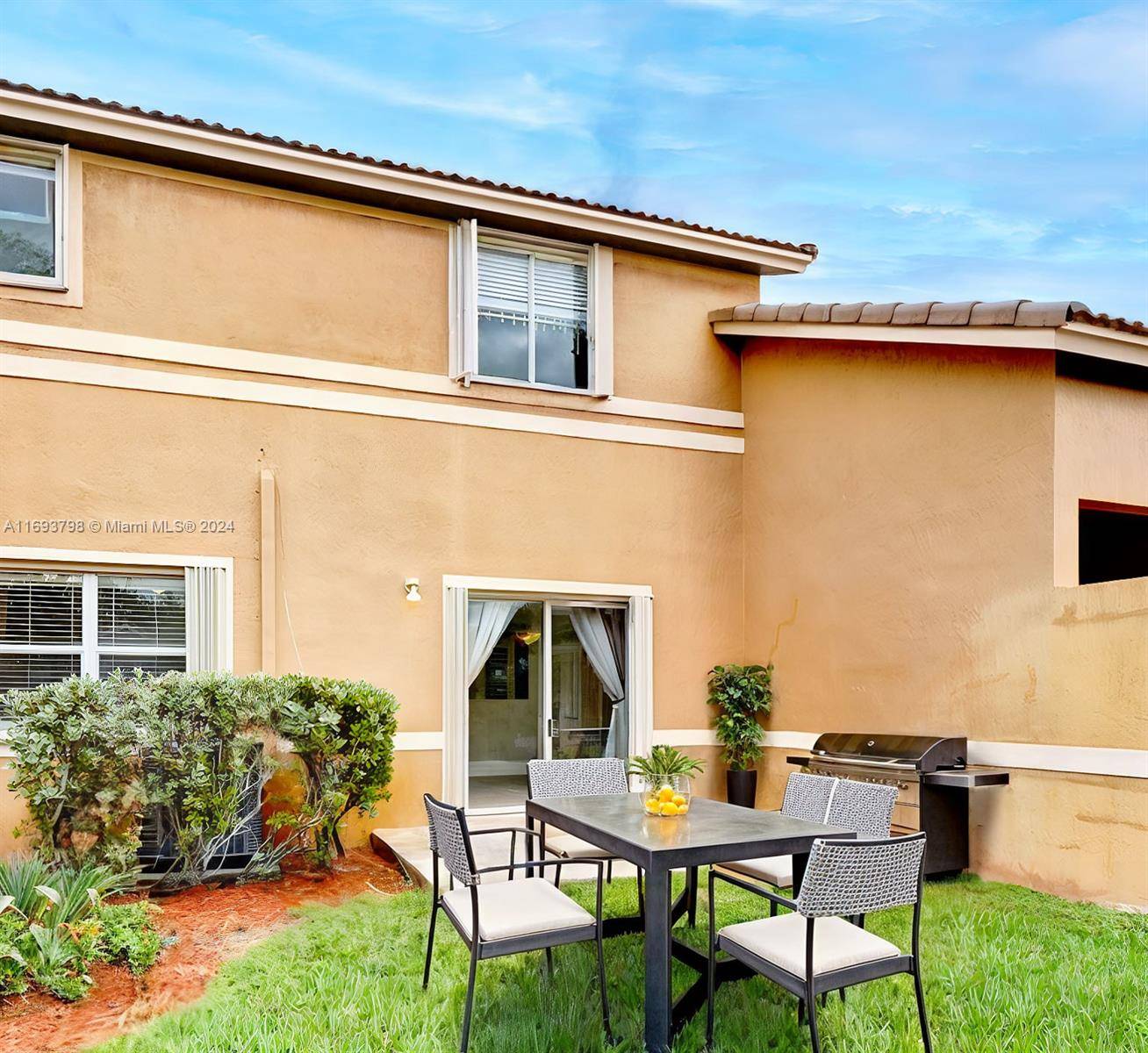 Sunrise, FL 33322,9920 NW 19th Place #9920