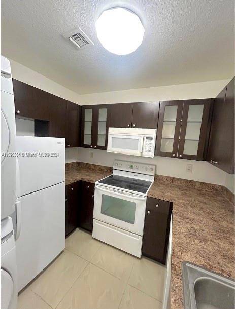 North Miami Beach, FL 33161,2066 NE 167TH #3-107