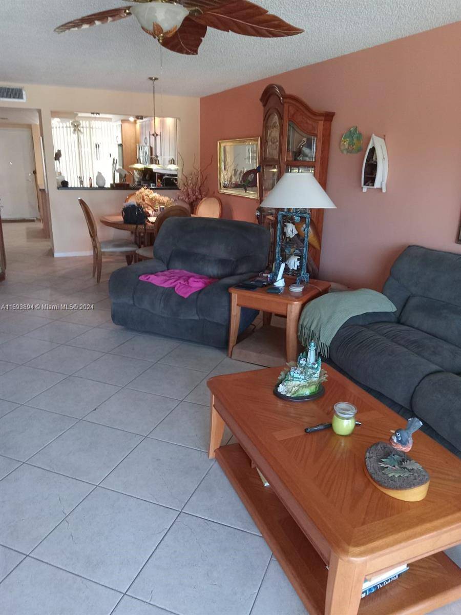 Pompano Beach, FL 33060,1100 SE 5th Ct #85