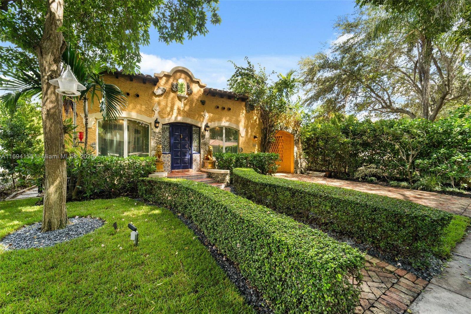 Coral Gables, FL 33134,407 Navarre Ave