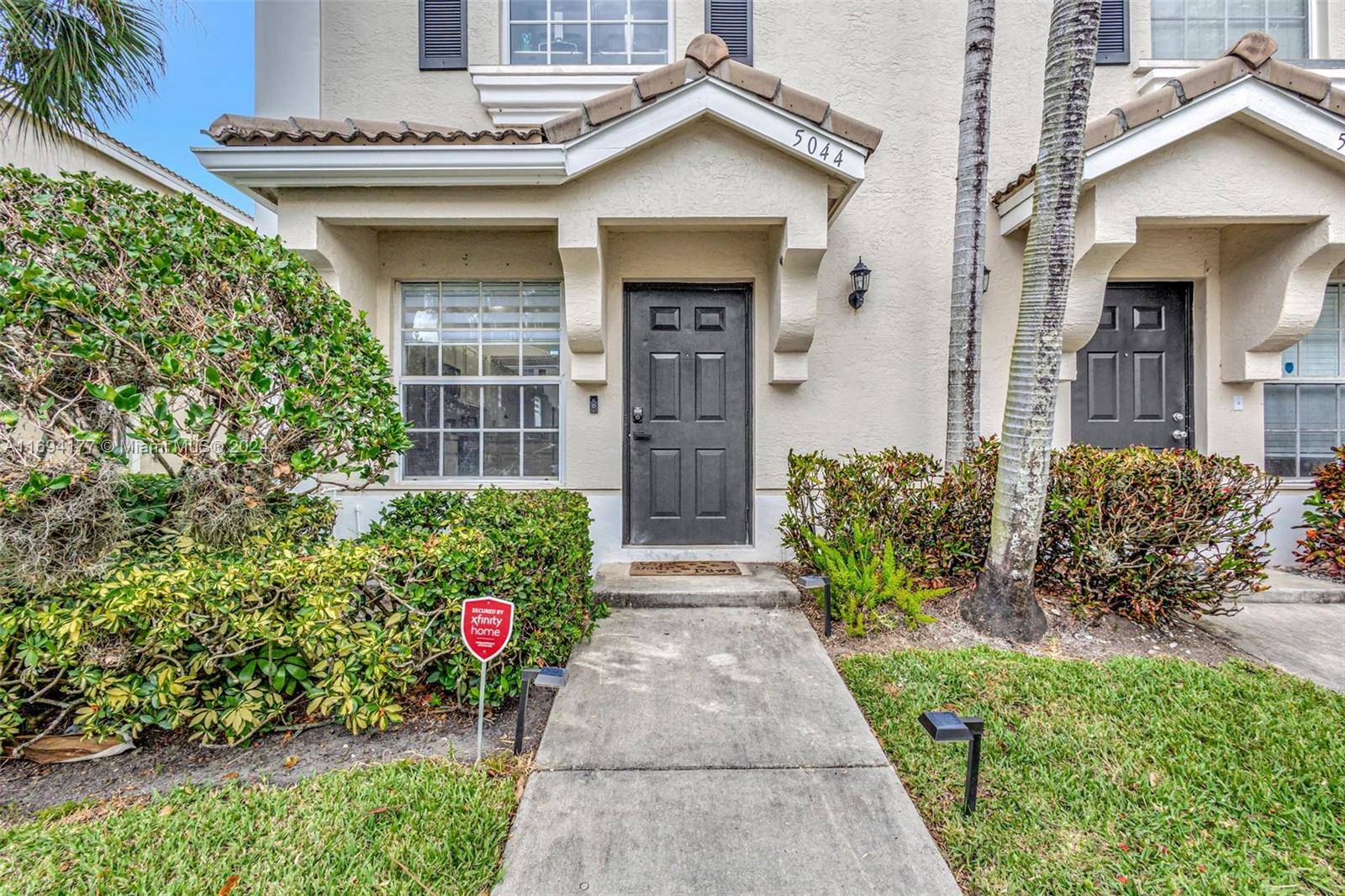 West Palm Beach, FL 33417,5044 Palmbrooke Cir