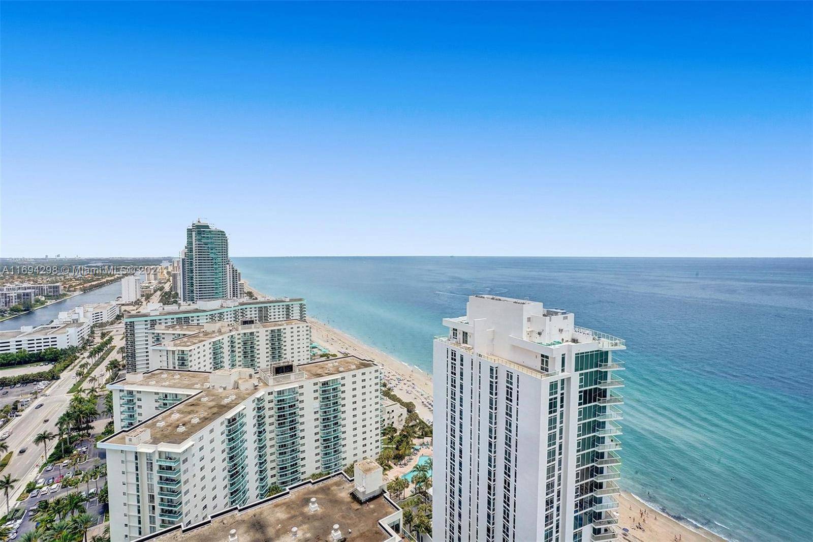 Hollywood, FL 33019,4111 S Ocean Dr #2706