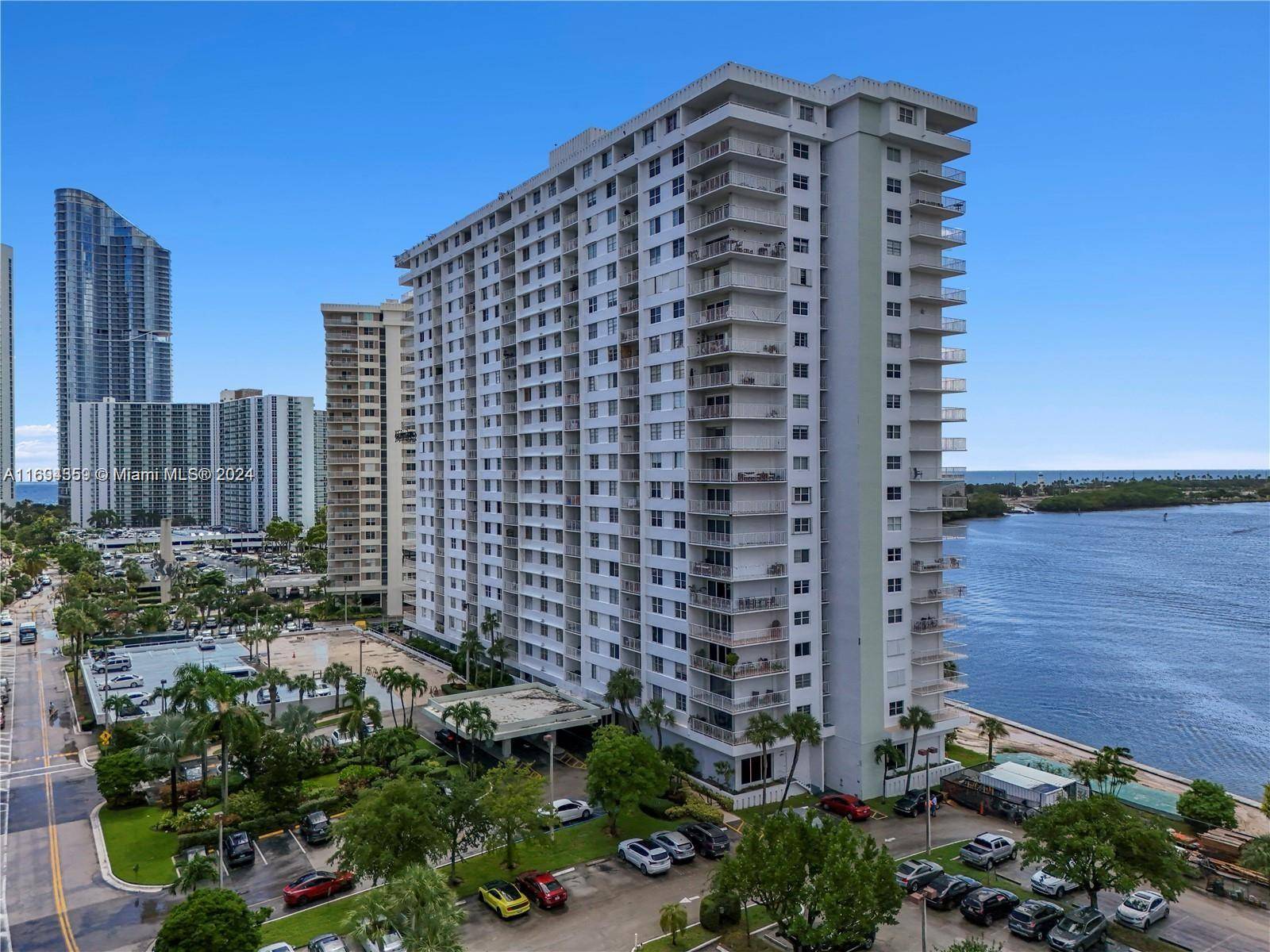 Sunny Isles Beach, FL 33160,500 Bayview Dr #1231