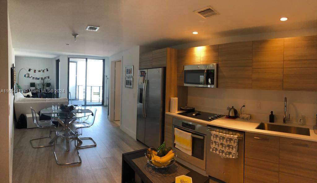 Miami, FL 33137,121 NE 34th St #2514