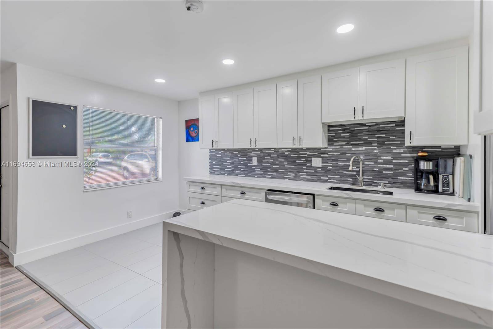 Fort Lauderdale, FL 33315,814/812 SW Thirteenth St.