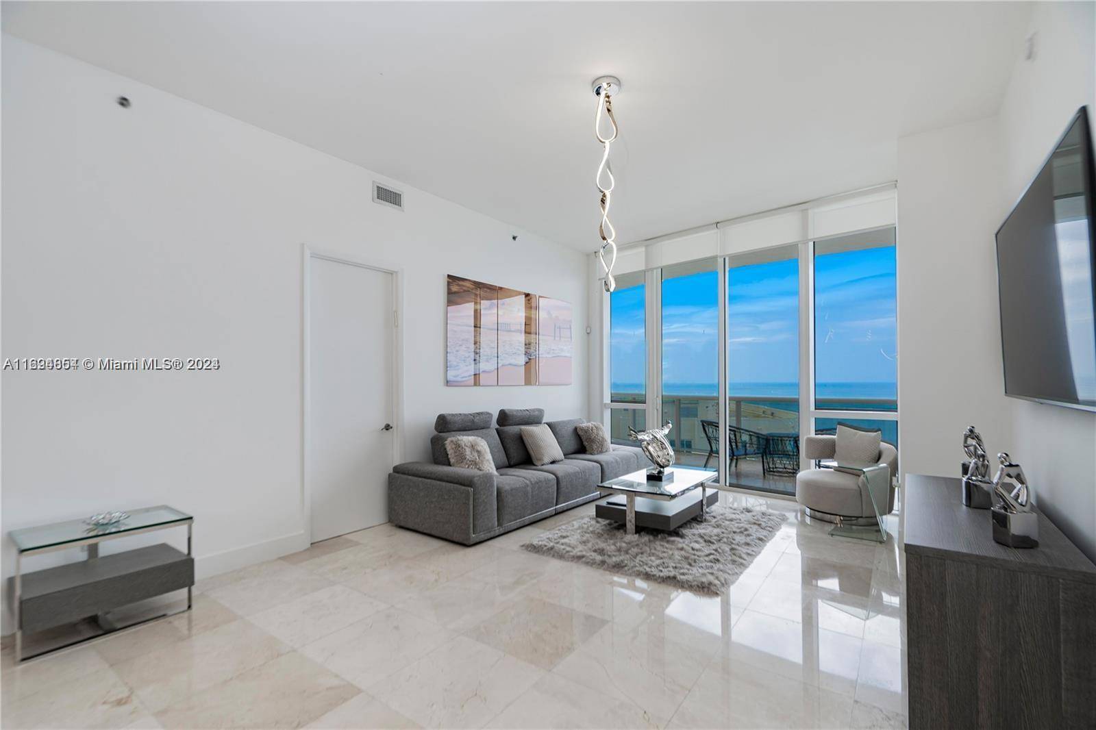 Sunny Isles Beach, FL 33160,16001 Collins Ave #3803