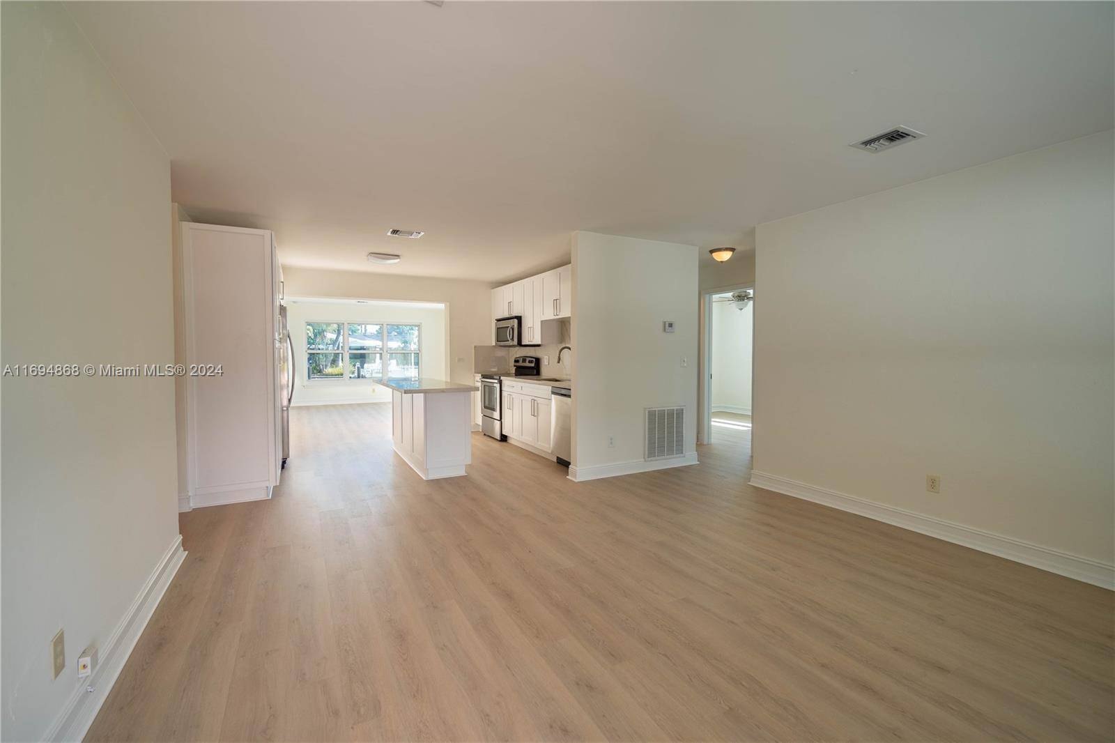 Dania Beach, FL 33312,4450 SW 34th Dr