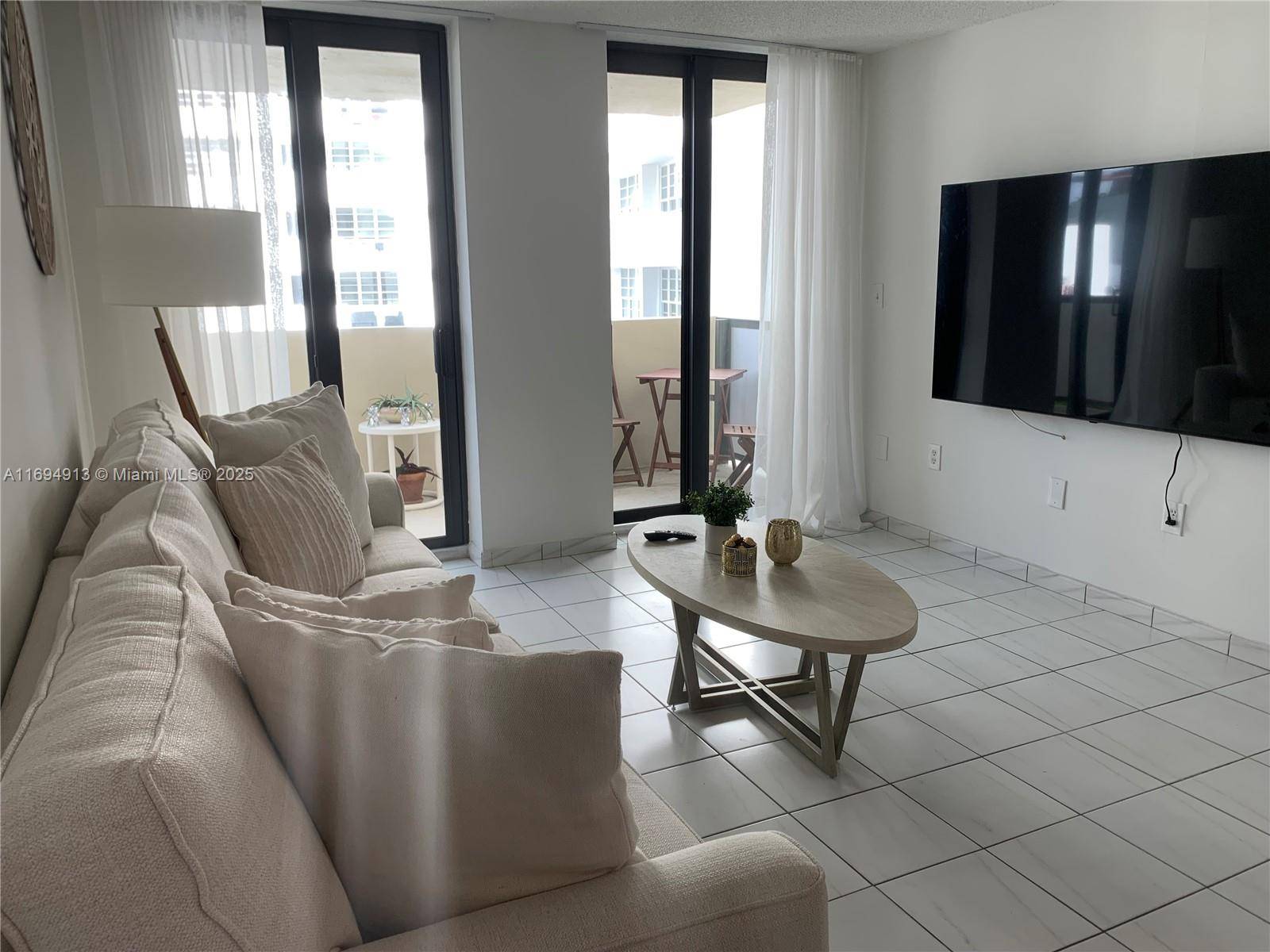 Miami Beach, FL 33139,1621 Collins Ave #403