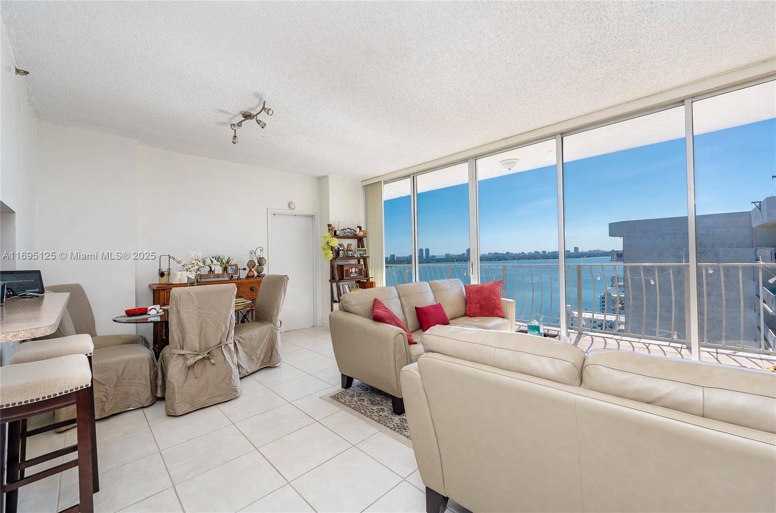 North Bay Village, FL 33141,7601 E Treasure Dr #PH224