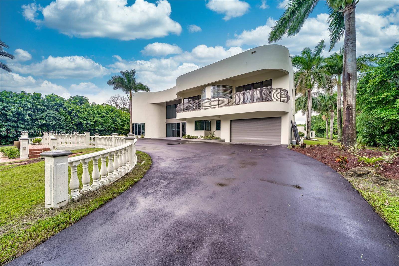 Southwest Ranches, FL 33330,14401 Sunset Ln