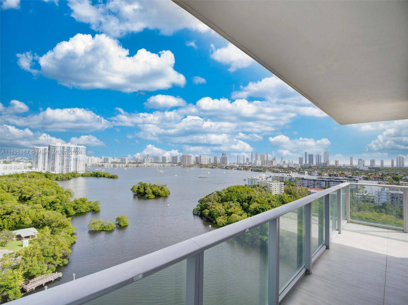 North Miami Beach, FL 33160,16385 Biscayne Blvd #1615