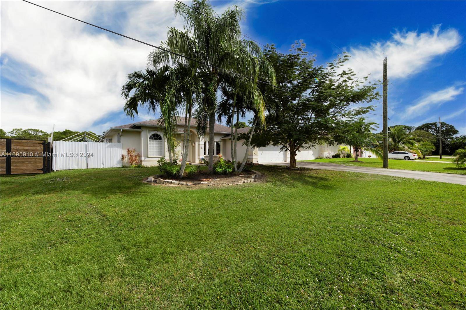 Port St. Lucie, FL 34983,6416 NW Friendly Cir