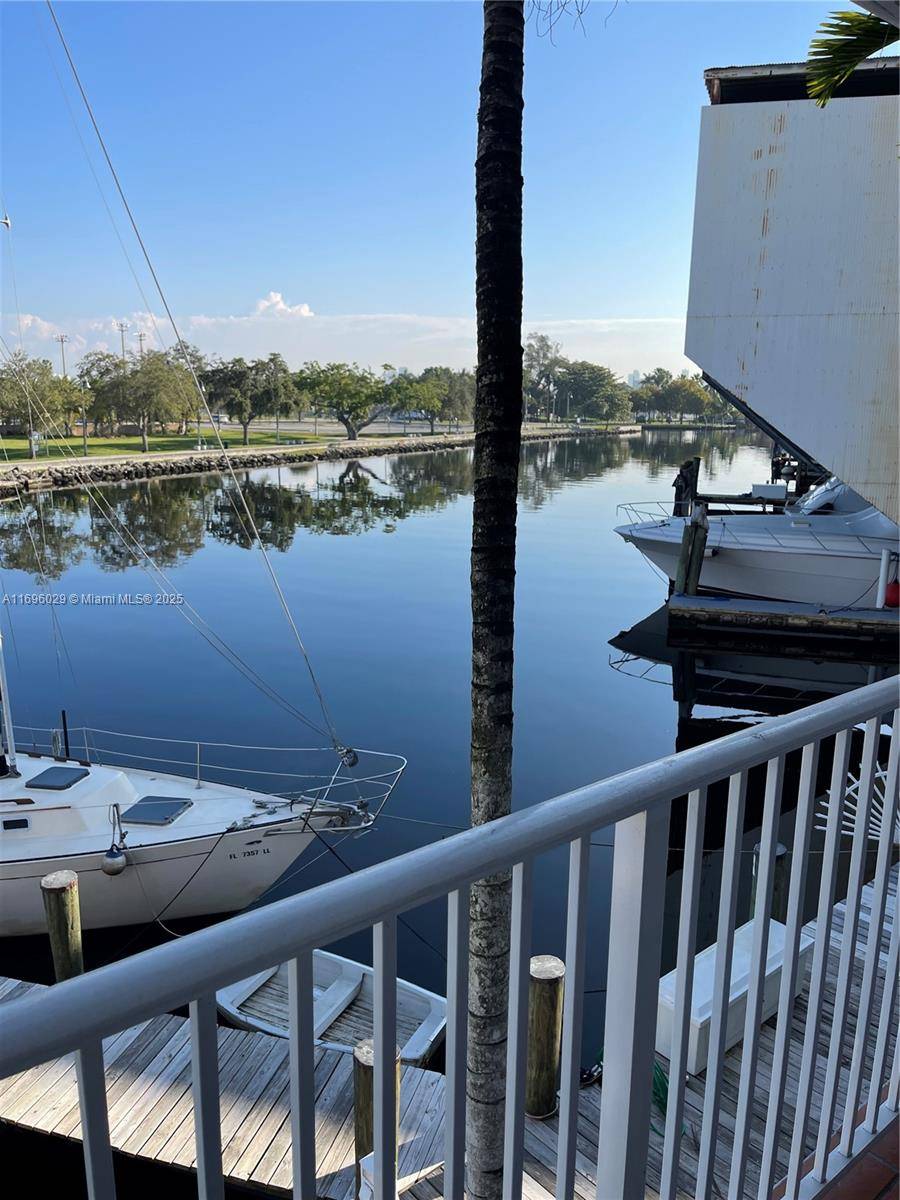 Miami, FL 33125,2415 NW 16th St Rd #102