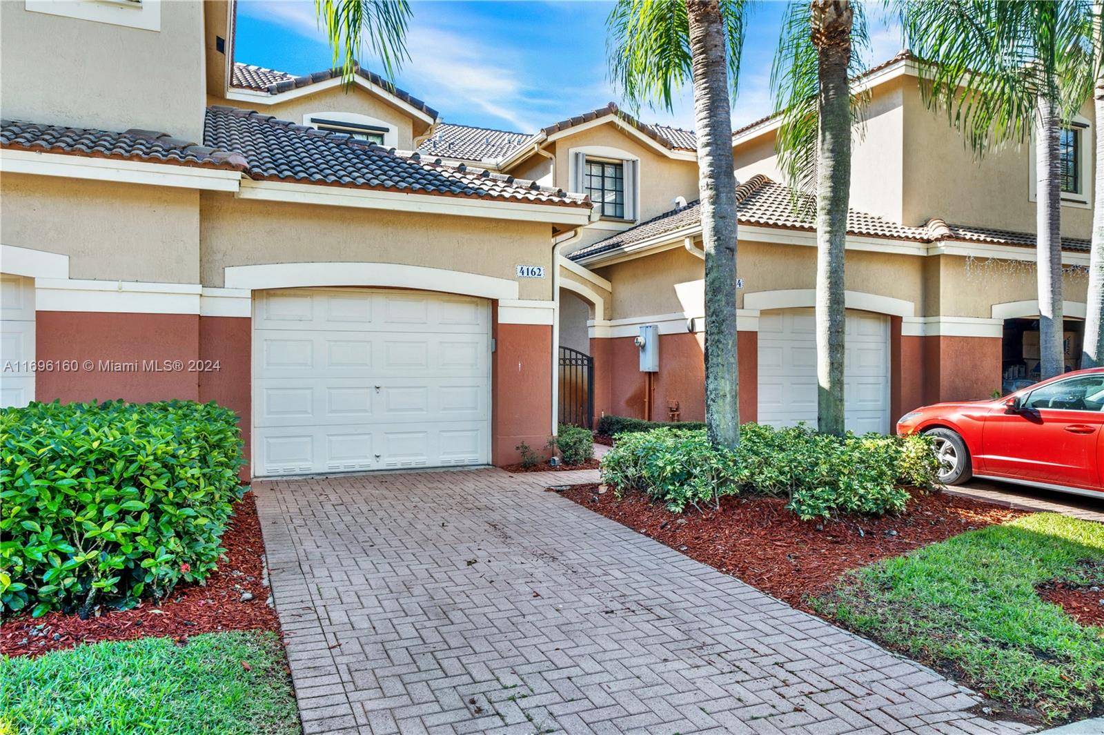 Weston, FL 33332,4162 Forest Dr #4162