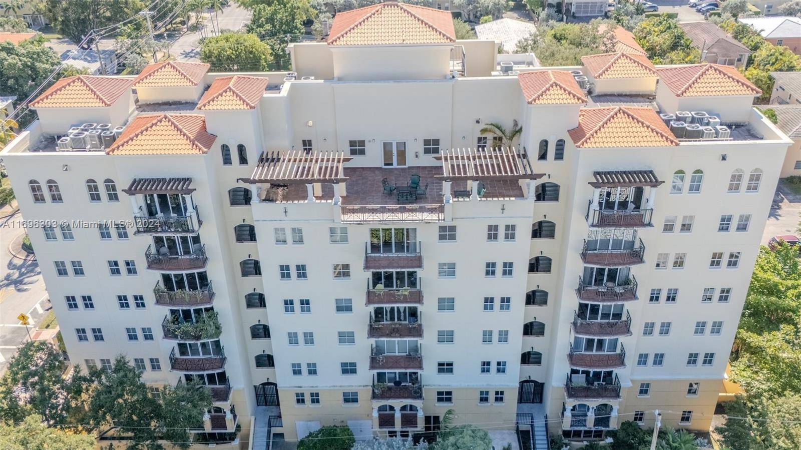 Coral Gables, FL 33134,101 Sidonia Ave #703