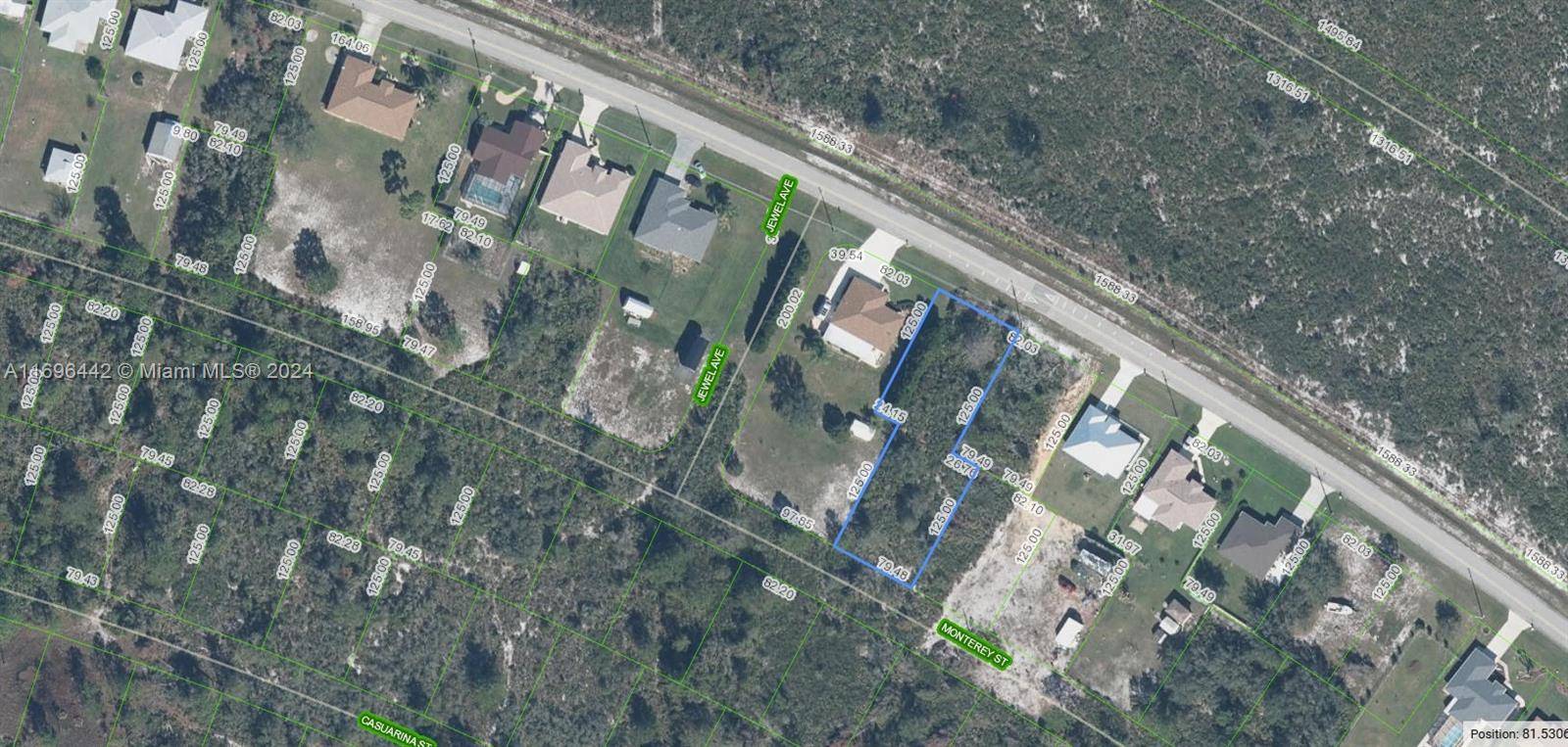 Sebring, FL 33872,6153 Columbus Blvd