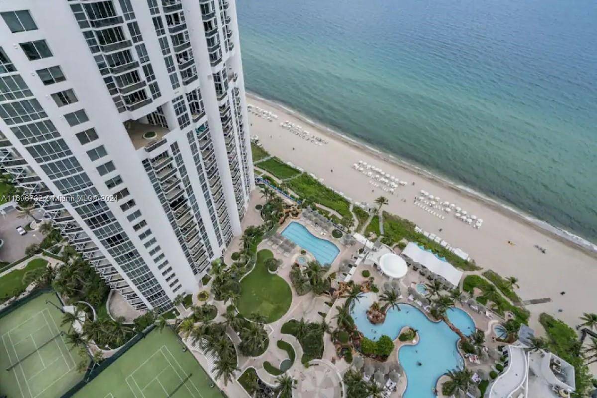 Sunny Isles Beach, FL 33160,18001 Collins Ave #1204