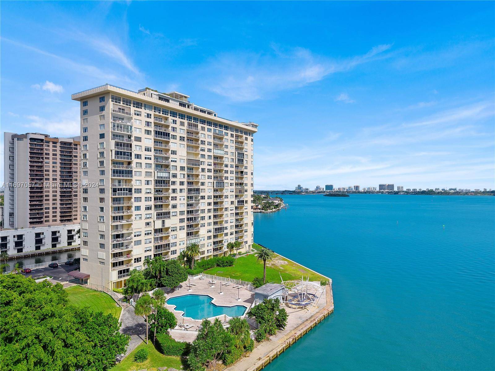 Miami, FL 33181,11111 Biscayne Blvd #12F