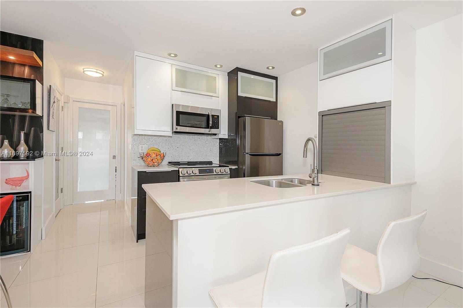 Hallandale Beach, FL 33009,815 SW 11th Ave #19G