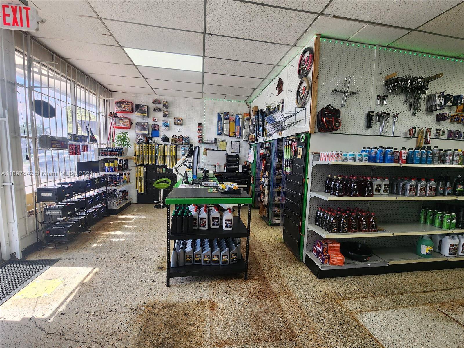 Miami, FL 33125,3021 NW 7th St