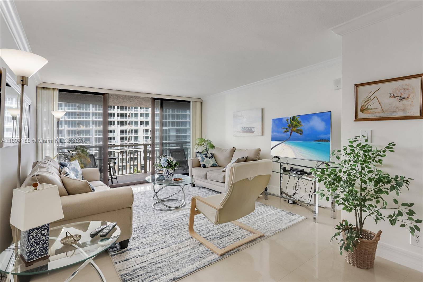 Riviera Beach, FL 33404,3000 N Ocean Dr #10B