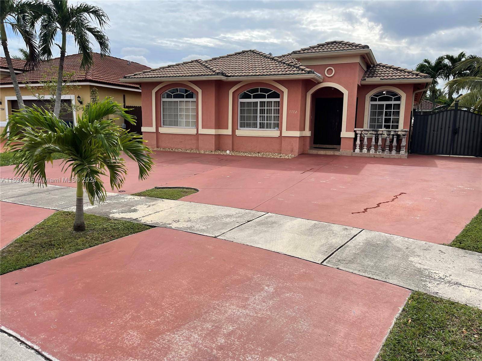 Hialeah, FL 33015,7772 NW 200 Ln