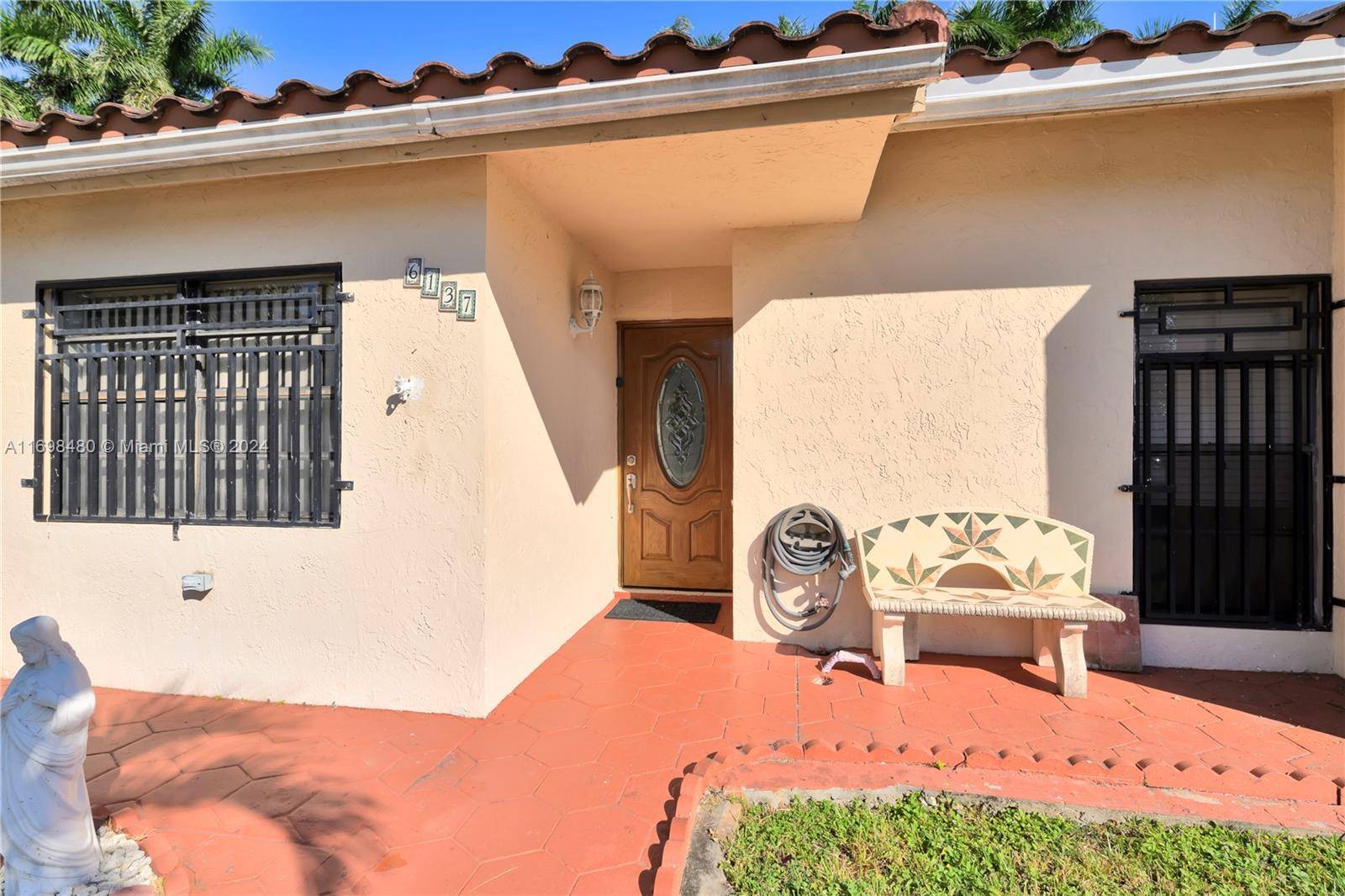 Miami, FL 33193,6137 SW 147th Ct #6137