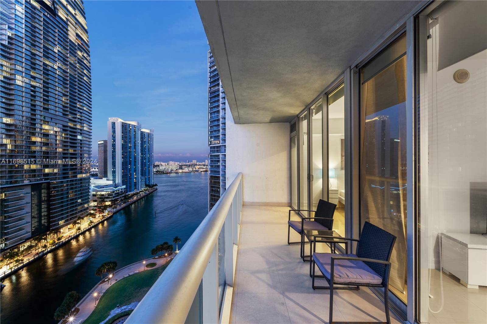 Miami, FL 33131,485 Brickell Ave #2003