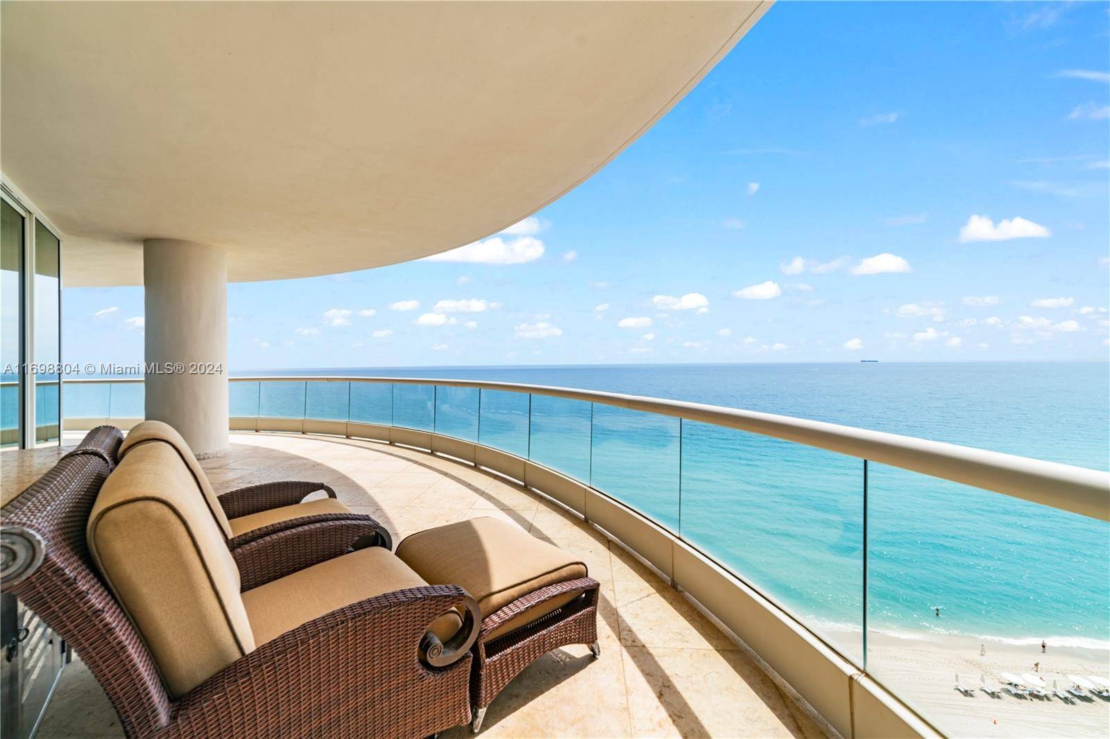 Sunny Isles Beach, FL 33160,16047 Collins Ave #1604