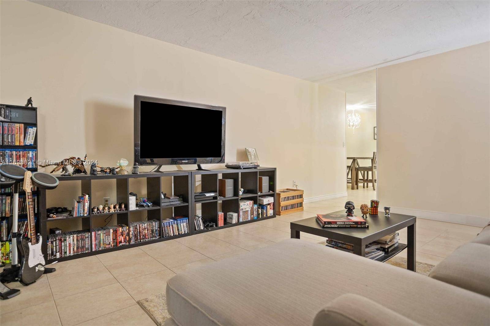 Plantation, FL 33313,1681 NW 70th Ave #220