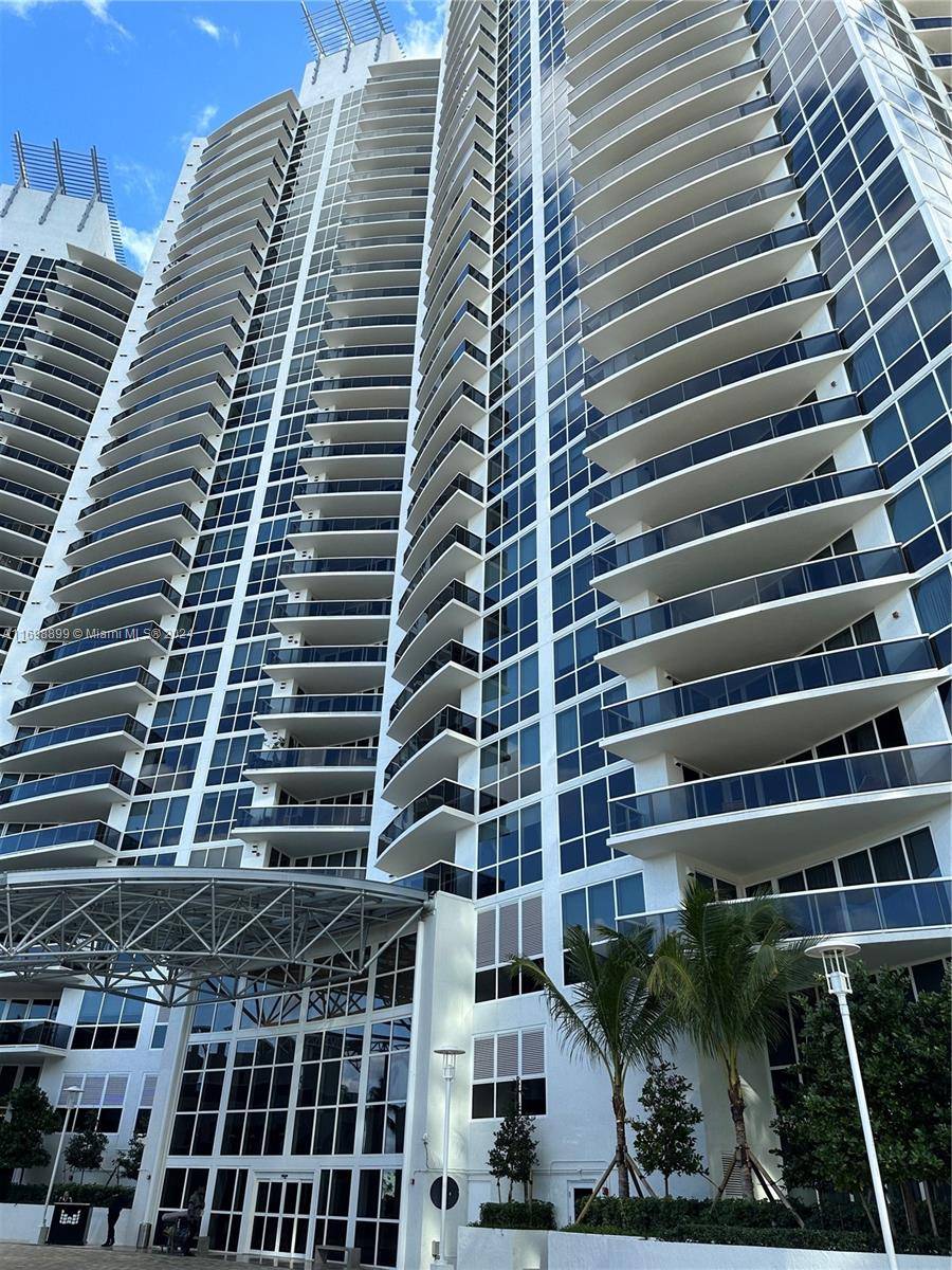 Miami Beach, FL 33139,400 Alton Rd #2007