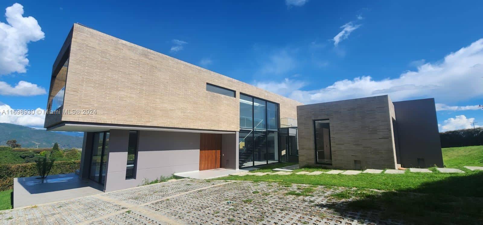 FL 000000,Cundinamarca YERBABUENA CHÍA