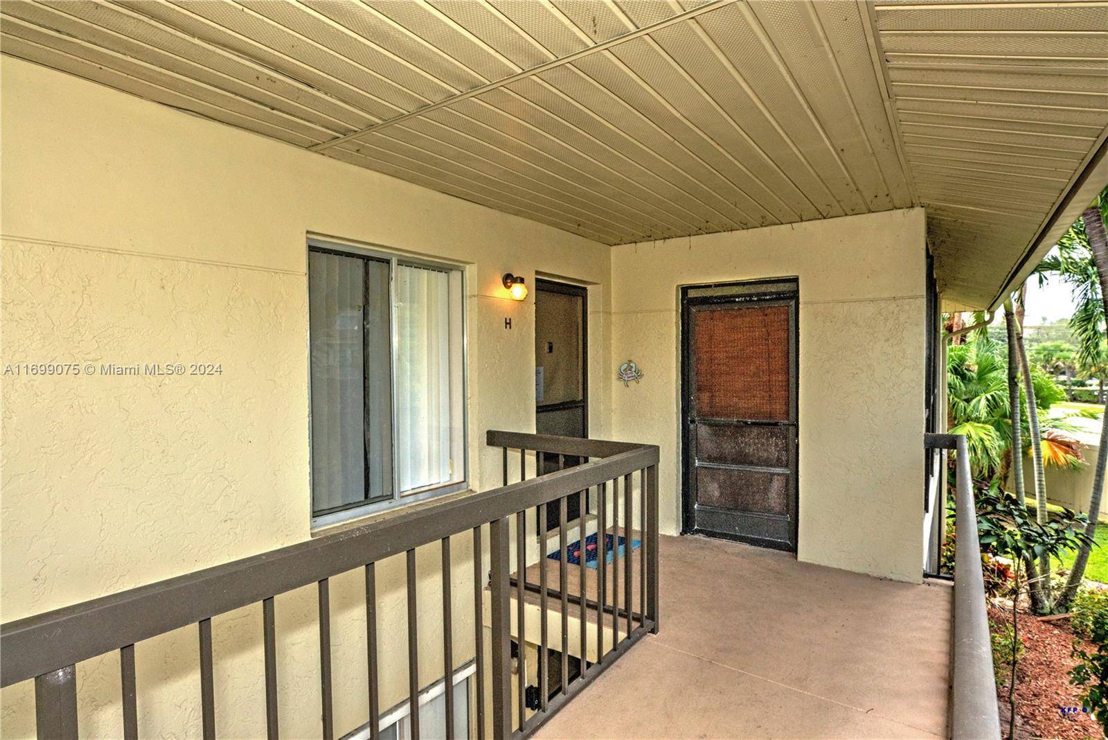 Jupiter, FL 33458,6552 Chasewood Dr #H