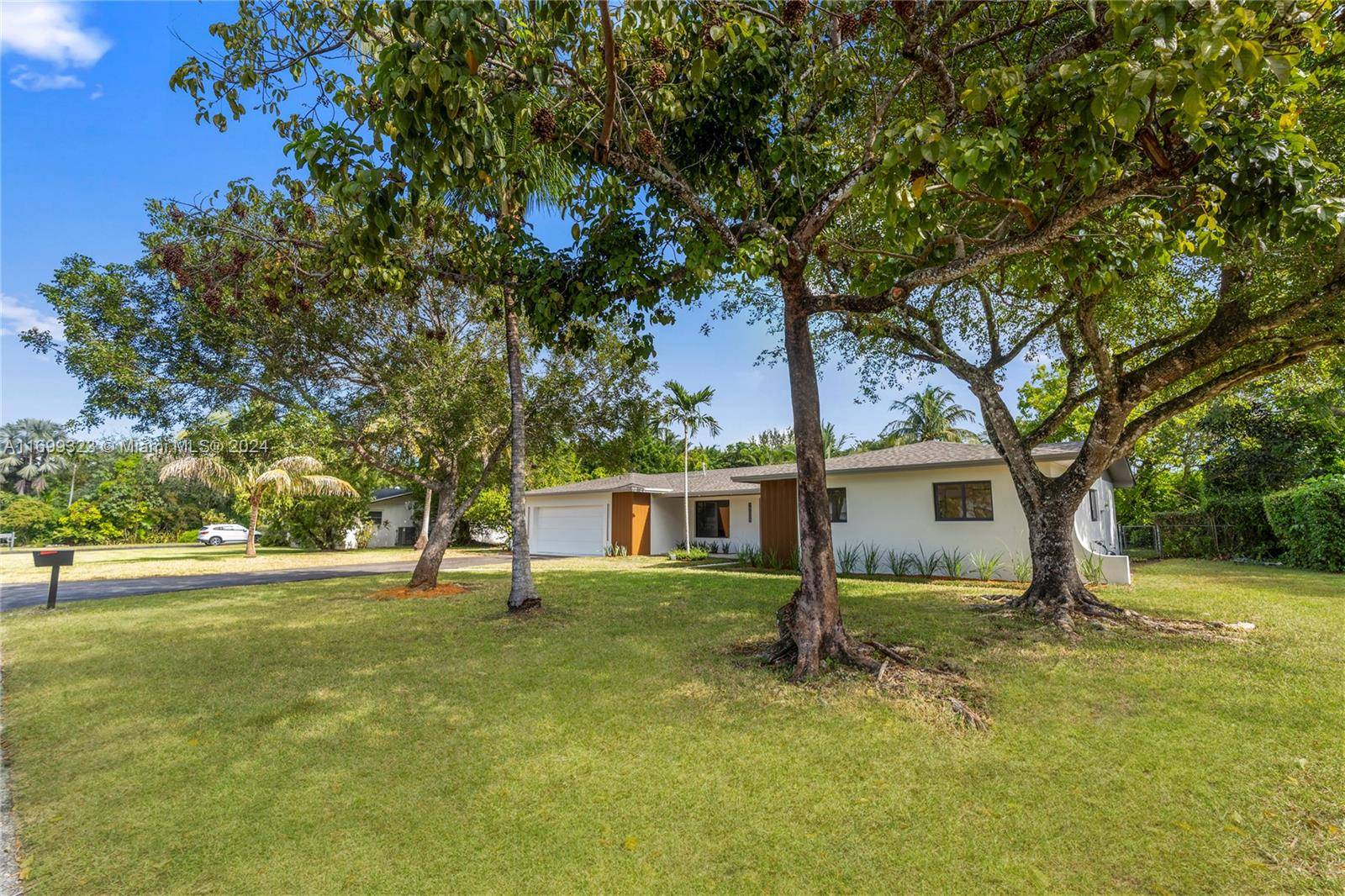 Miami, FL 33176,13005 SW 109th Ct