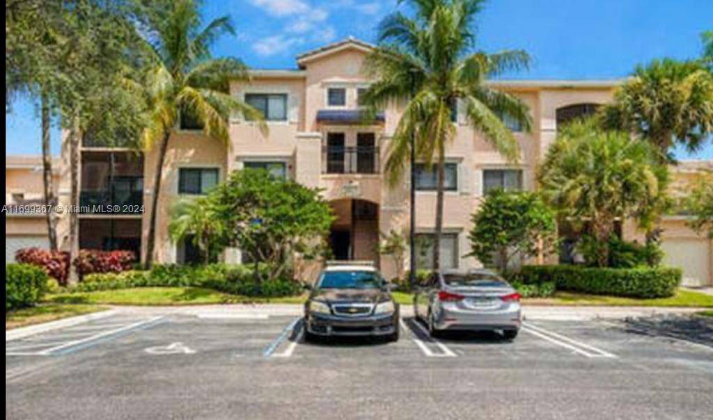 Palm Beach Gardens, FL 33410,2917 Tuscany Ct #304