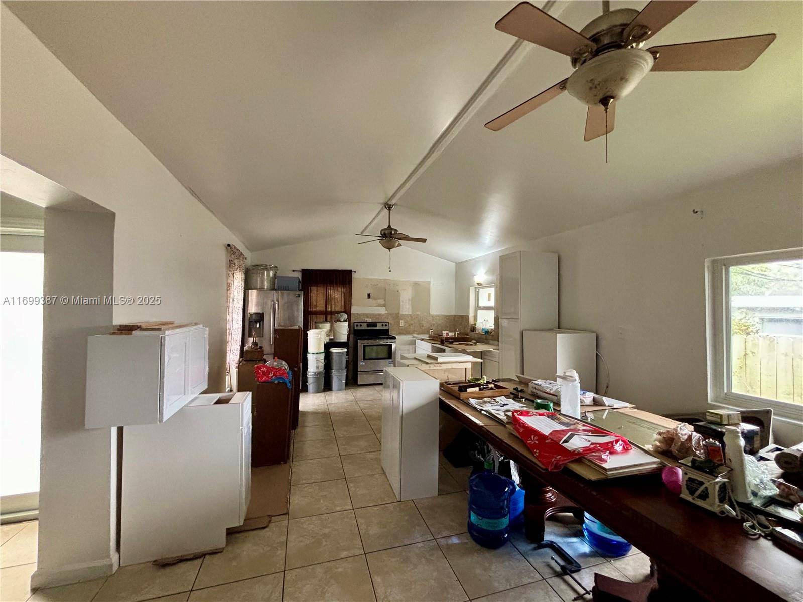 Miramar, FL 33023,6124 SW 38th St