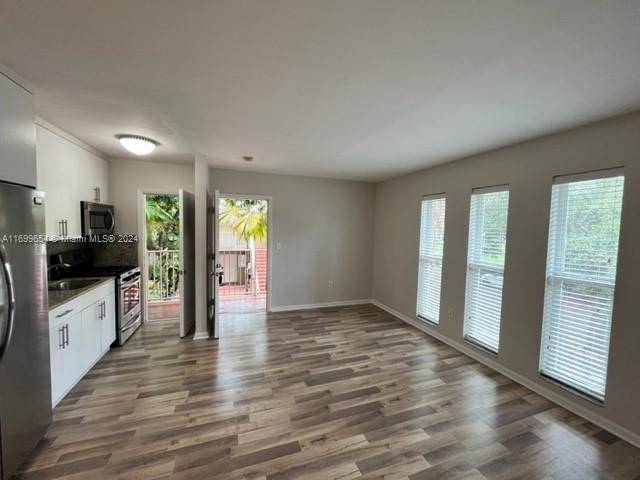 South Miami, FL 33143,6330 SW 79th St #13