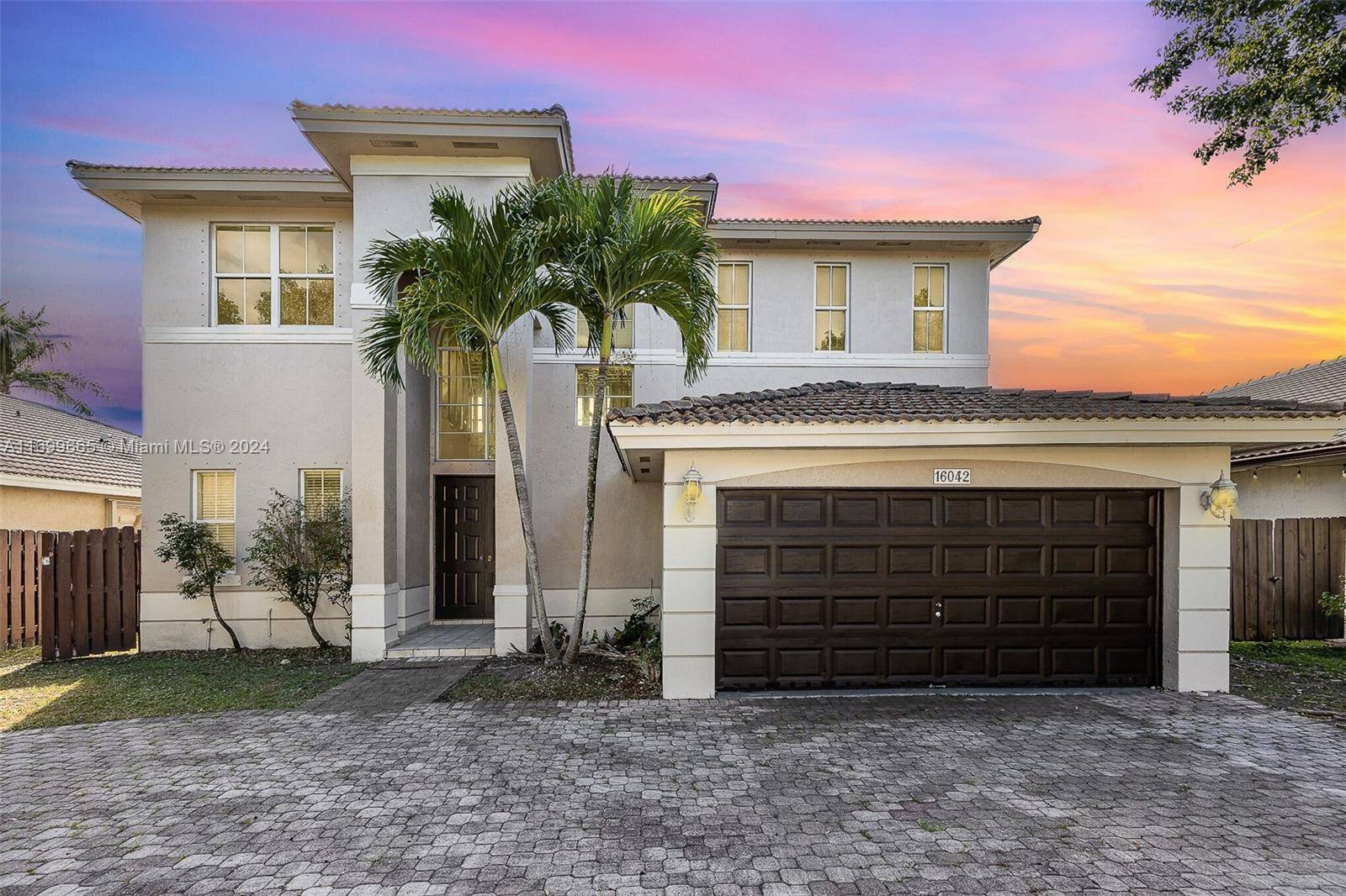 Miami, FL 33193,16042 SW 63rd Ter