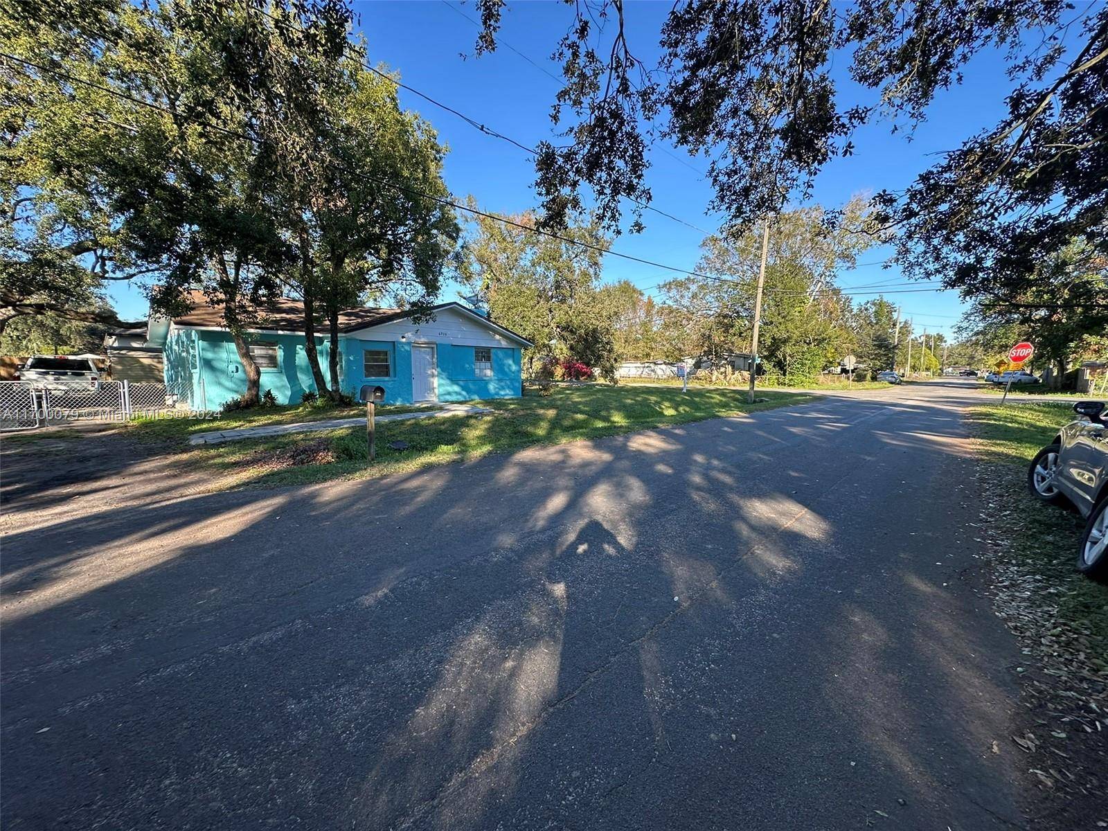 Tampa, FL 33619,6928 E 29th Ave
