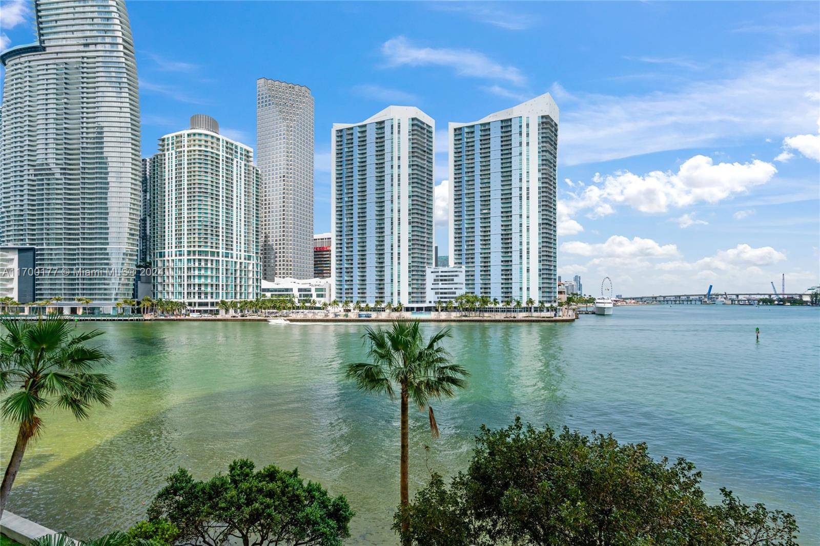 Miami, FL 33131,888 Brickell Key Dr #408