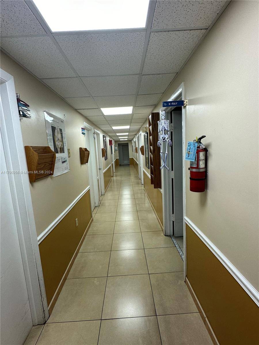 Homestead, FL 33030,941 N Krome Ave