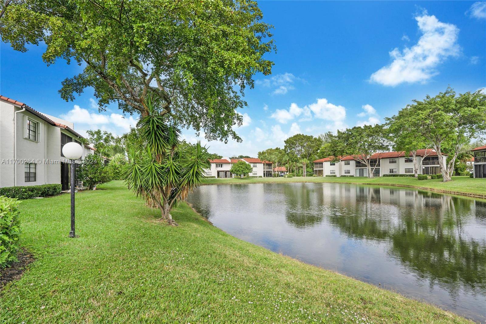 Boca Raton, FL 33428,21364 Cypress Hammock Dr #1H