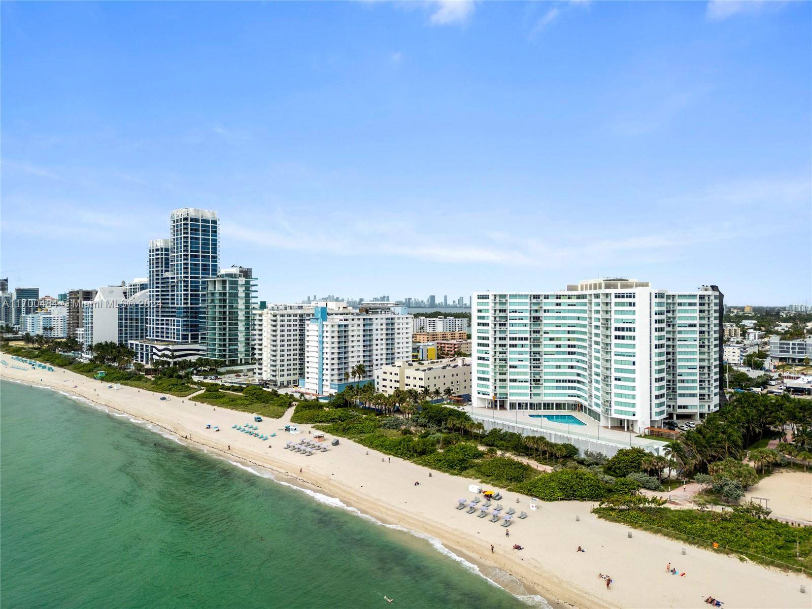 Miami Beach, FL 33141,7135 Collins Ave #1535