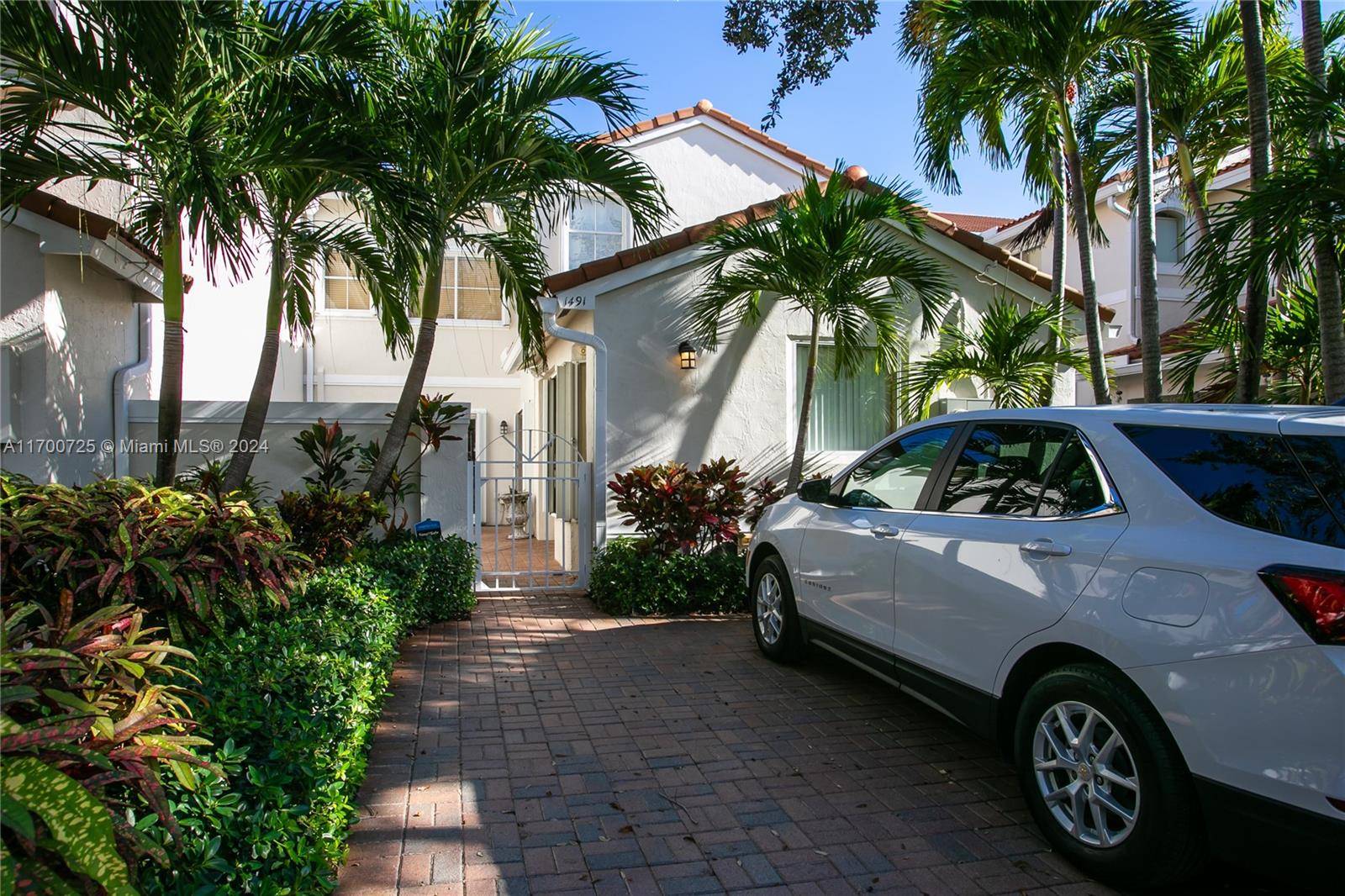 Hollywood, FL 33019,1491 Weeping Willow Way #1491