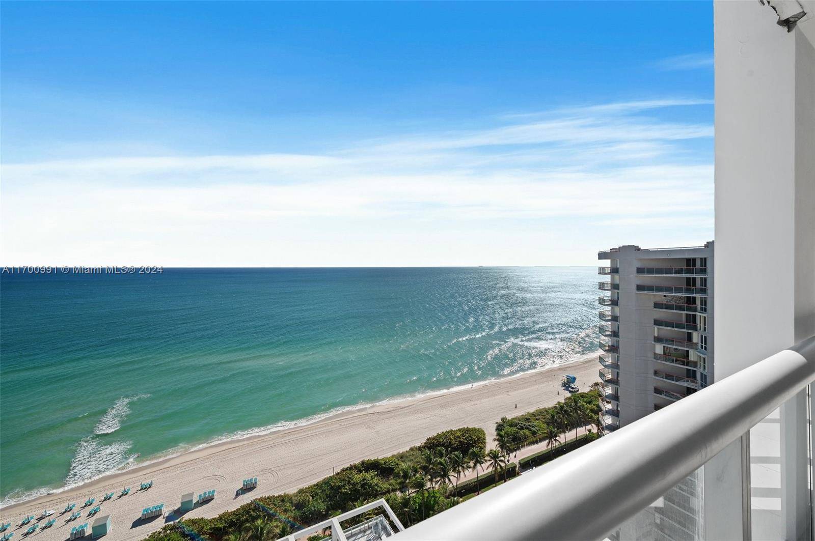 Miami Beach, FL 33141,6799 Collins Ave #CPH04