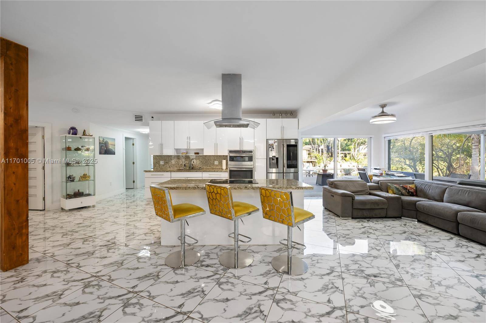 North Miami, FL 33161,12599 NE 2nd Ave