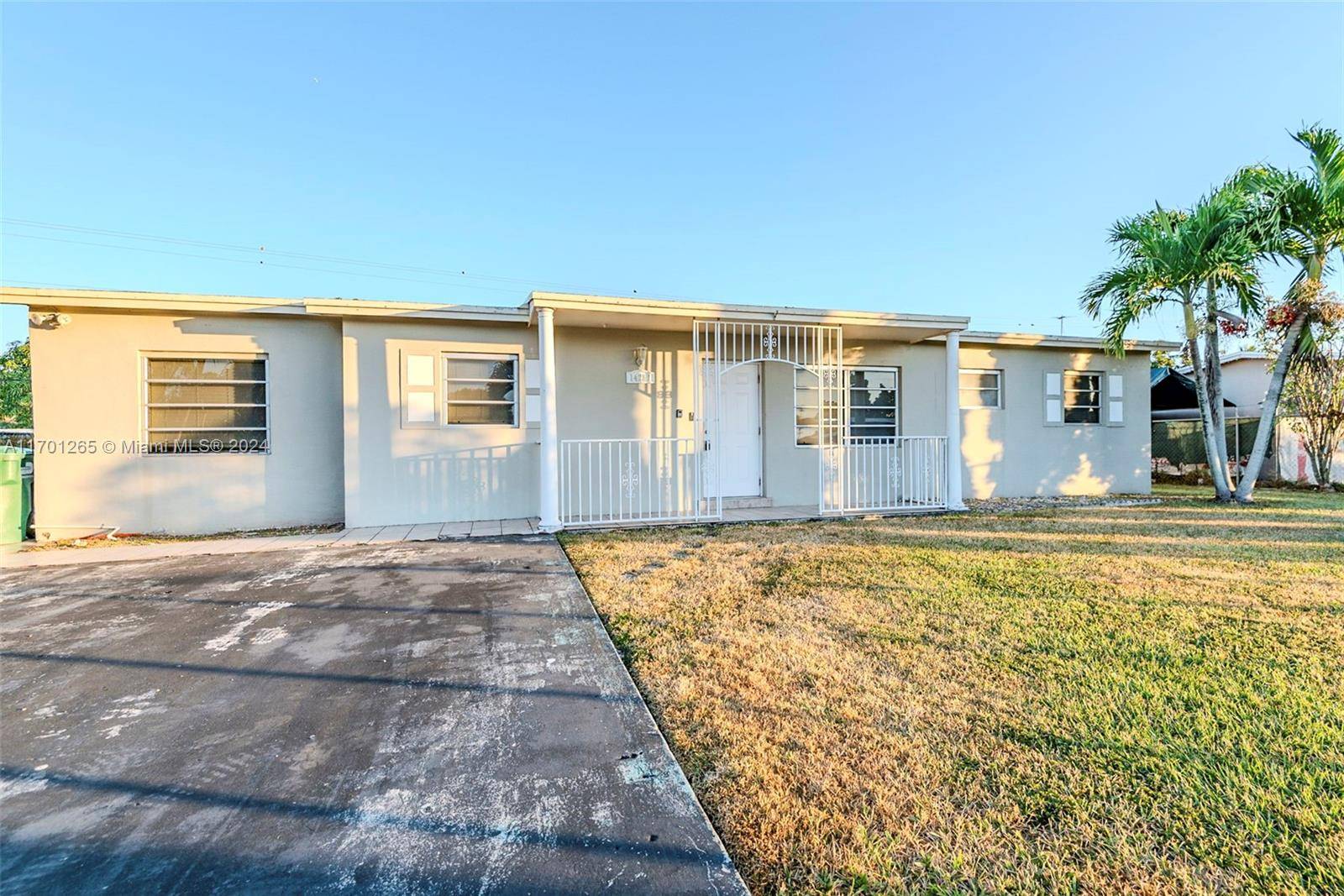 Homestead, FL 33033,14281 SW 285th St