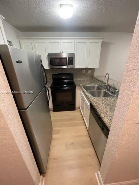 Miami, FL 33133,3130 Bird Ave #9